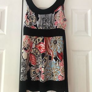 Suzy Shier floral tie top